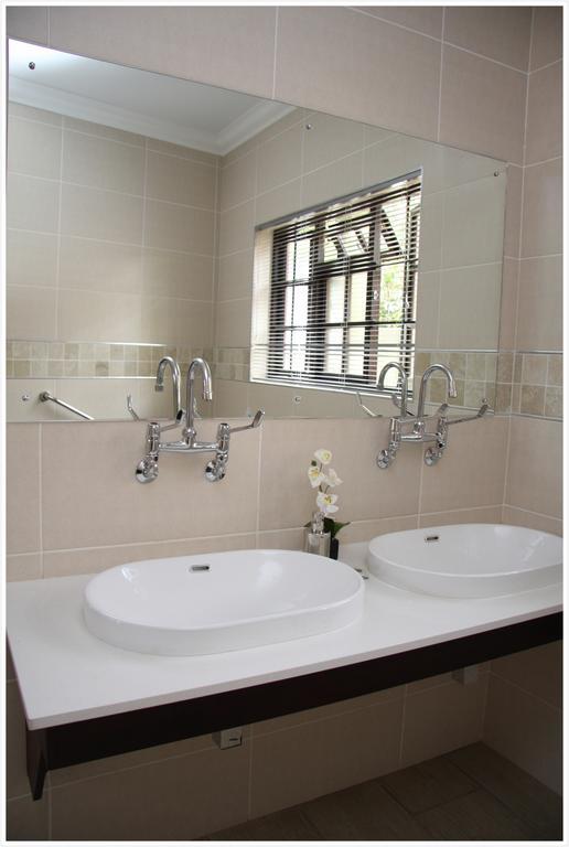 Be At Home Guesthouse Klerksdorp Pokój zdjęcie
