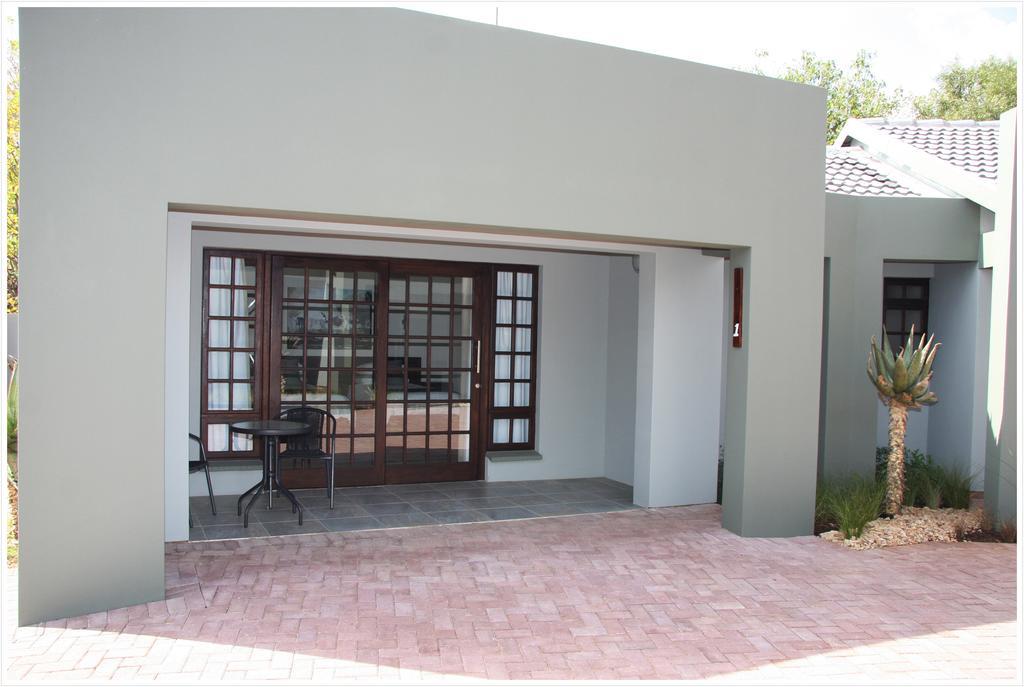 Be At Home Guesthouse Klerksdorp Pokój zdjęcie